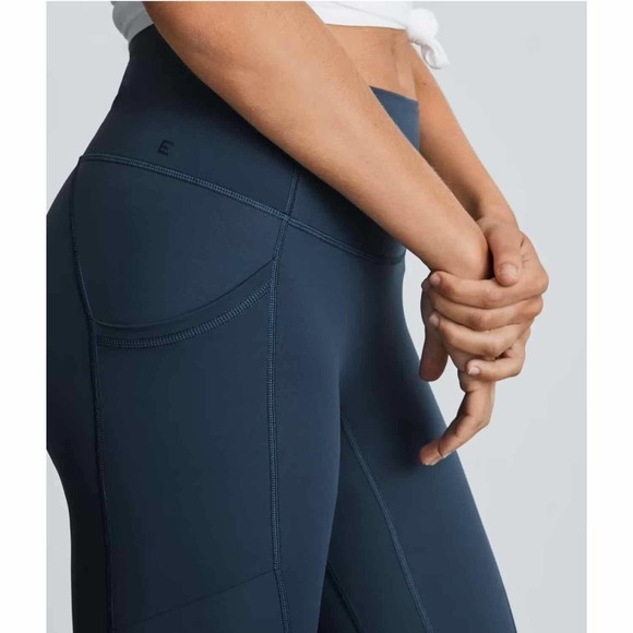 Everlane Perform High Rise Navy Blue with Pockets Legging Size XS - Picture 3 of 9